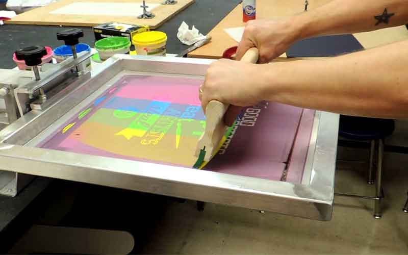 Advantages-and-disadvantages-of-screen-printing.jpg