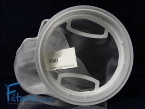 A Polypropylene Monofilaments Bag Filter with Plastic Flange – 100 Micron 7-1/16 Inch (D) x 16-1/2 Inch (L) w/ Auto S